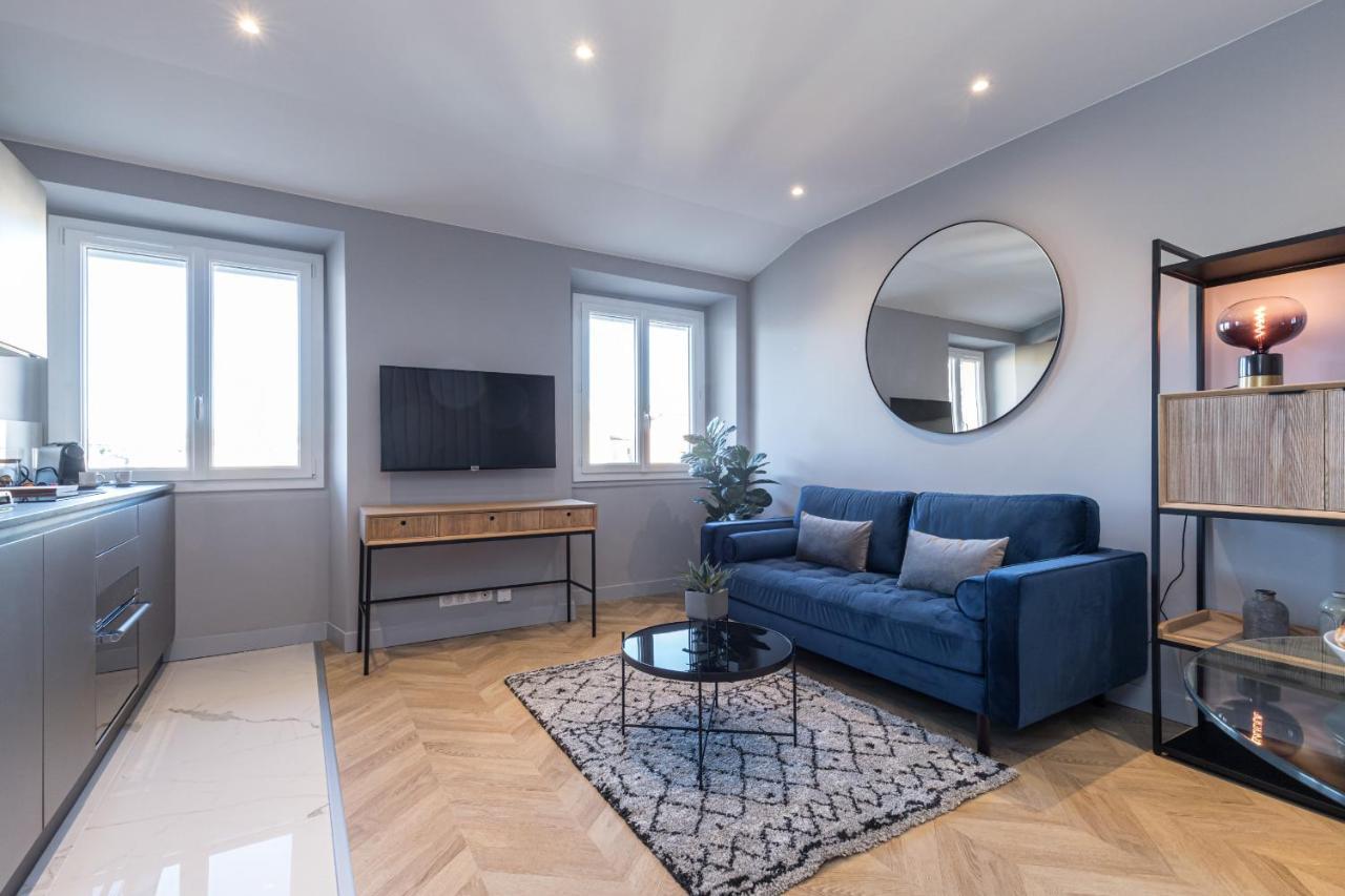 1 Su Ede - Dernier Etage Ascenseur - 1 Min Plage Et Zone Pietonne Niza Exterior foto