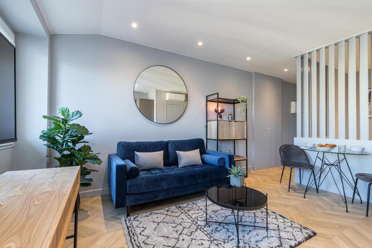 1 Su Ede - Dernier Etage Ascenseur - 1 Min Plage Et Zone Pietonne Niza Exterior foto