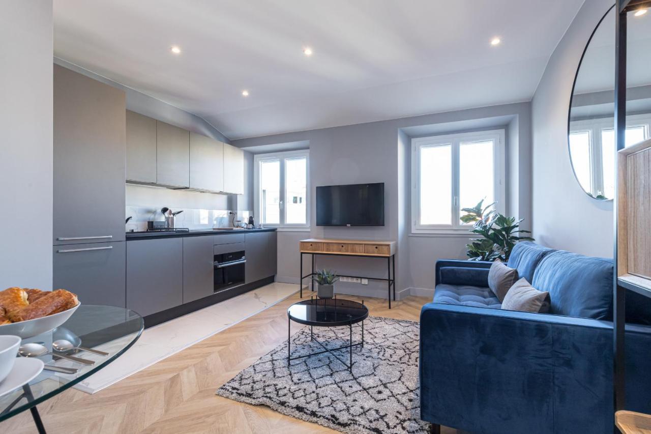 1 Su Ede - Dernier Etage Ascenseur - 1 Min Plage Et Zone Pietonne Niza Exterior foto